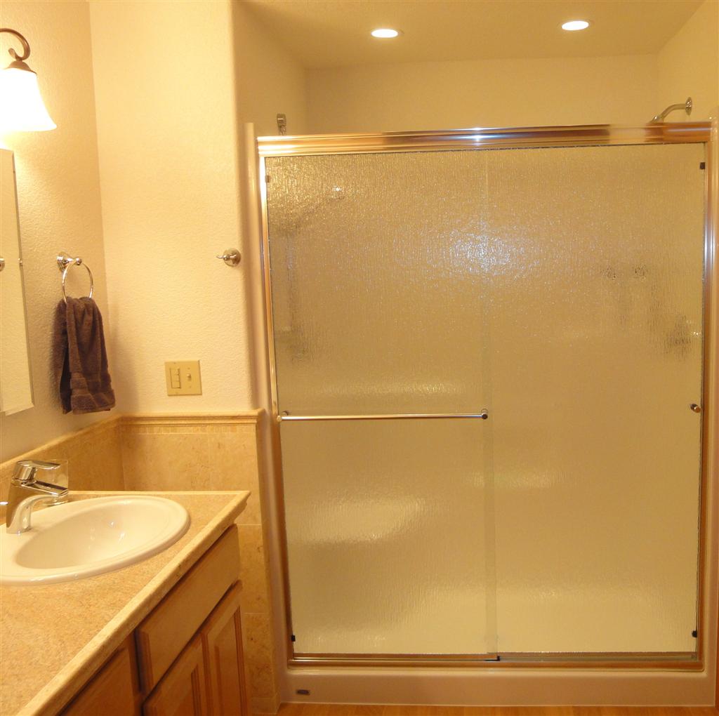 Shower enclosure